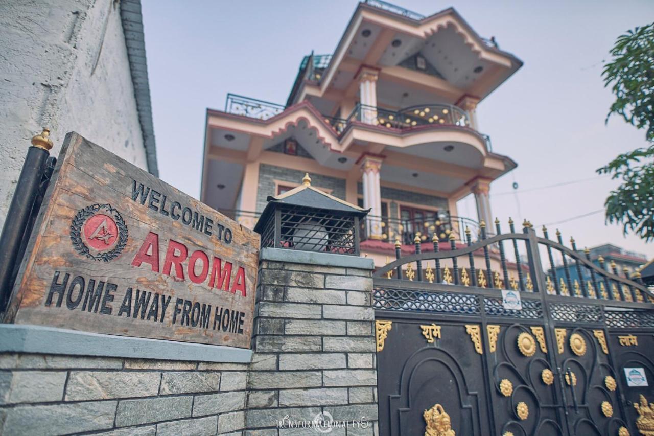 Aroma Tourist Hostel Pokhara Eksteriør bilde